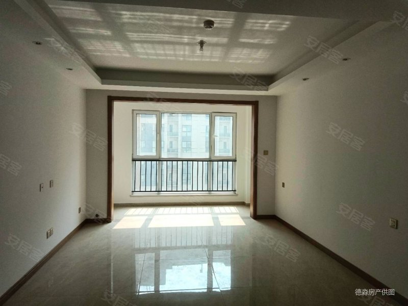 西安房产网>西安二手房>未央二手房>辛家庙二手房>正荣府>800_600