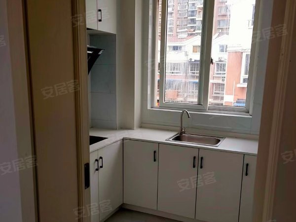 苏州工业园青剑湖青剑湖花园二社区a区青剑湖花园 精装两室一厅出租