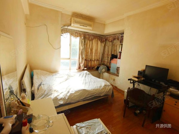 d区江边四房出售 户型实用 产权清晰,富力半岛花园二手房,365万,4室1