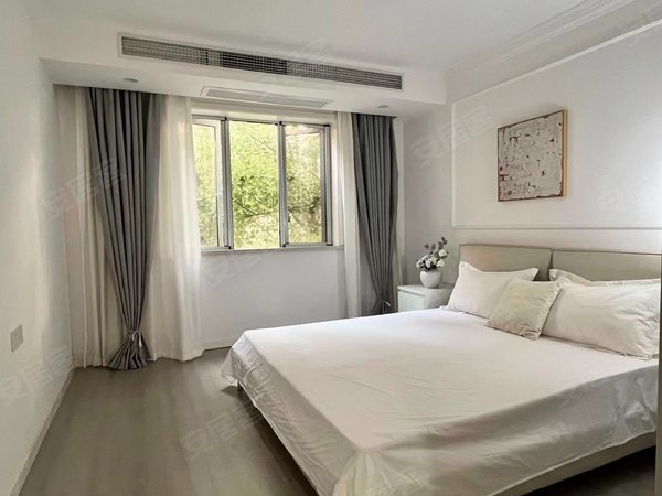 上海长宁新华路凯旋公寓凯旋公寓 !实拍图片房源信息!业主诚意出租!