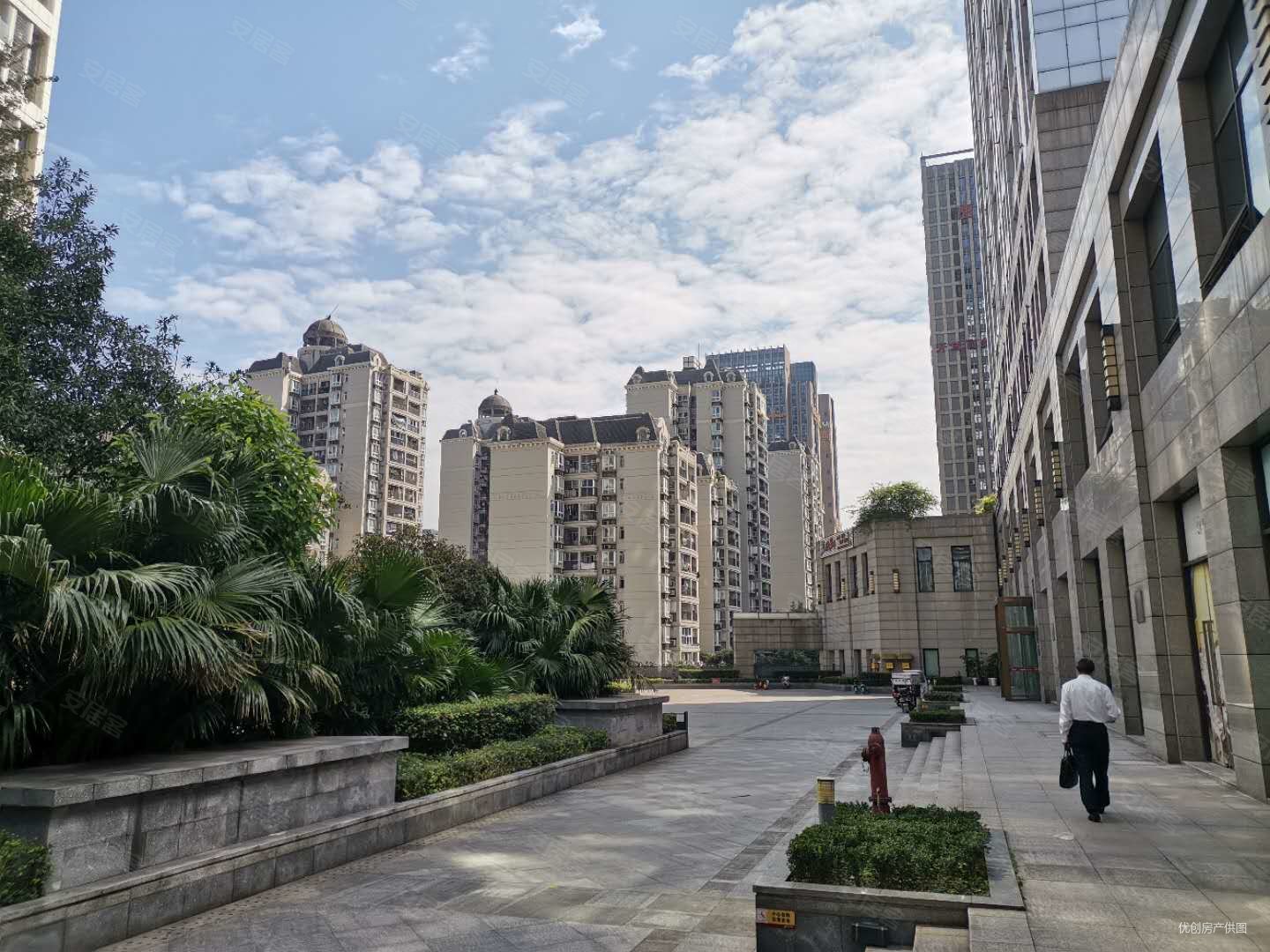 重庆房产网>重庆二手房>渝北二手房>龙头寺二手房>中渝爱都会>