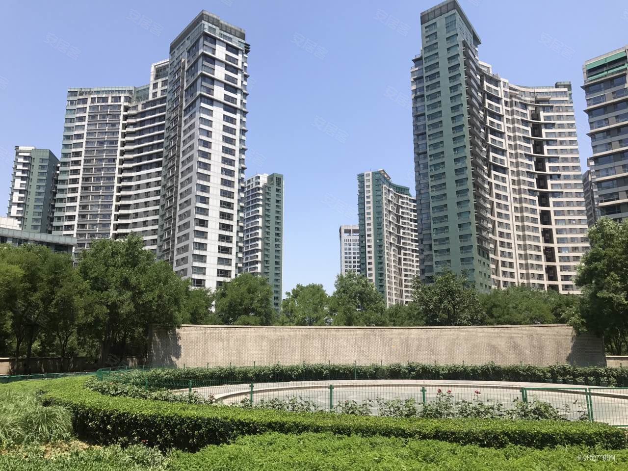 新城国际2室2厅2卫137㎡西北1480万