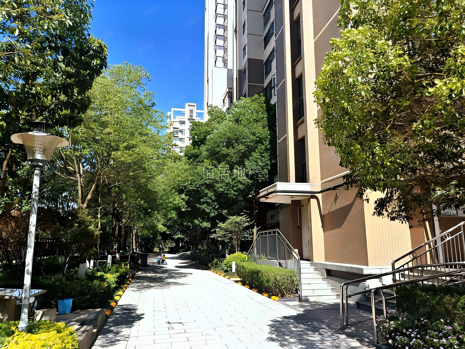 降价急售建设路理工大小区西门对面万科云上城一期精装2室