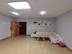 济南市中建设路建设路三箭如意苑大2室出租，装修干净 家具家电全出租房源真实图片