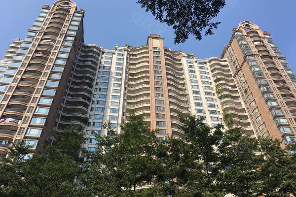 汇景新城中央庭院
