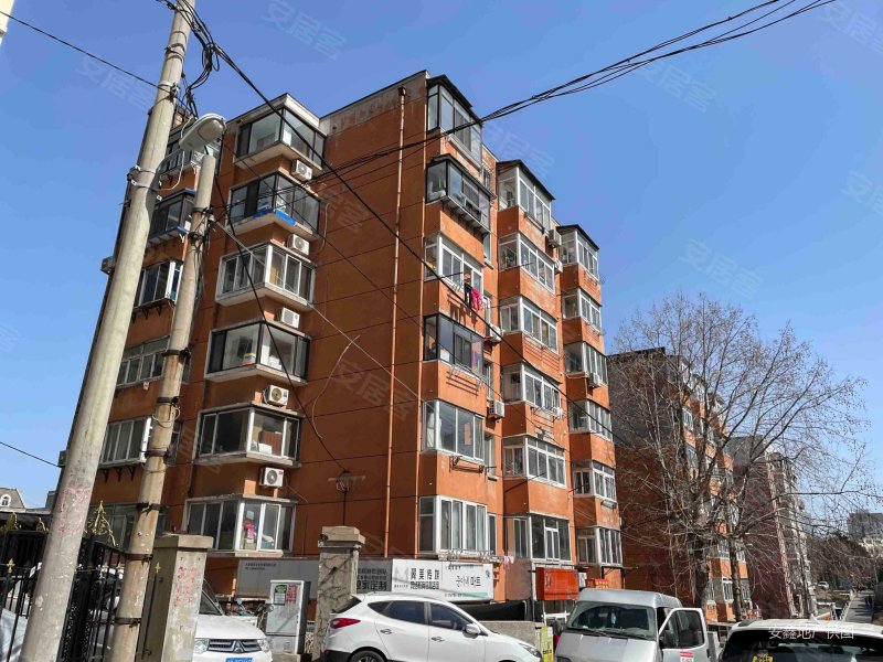 79中金光小区两南卧精装修拎包入住单价低总房款低