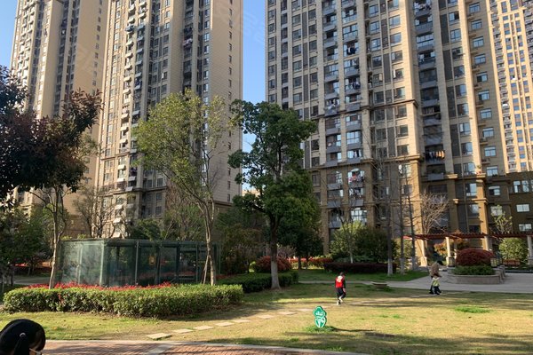 不足,皇家尚品怎么样,皇家尚品周边房产中介经纪人评价-合肥安居客