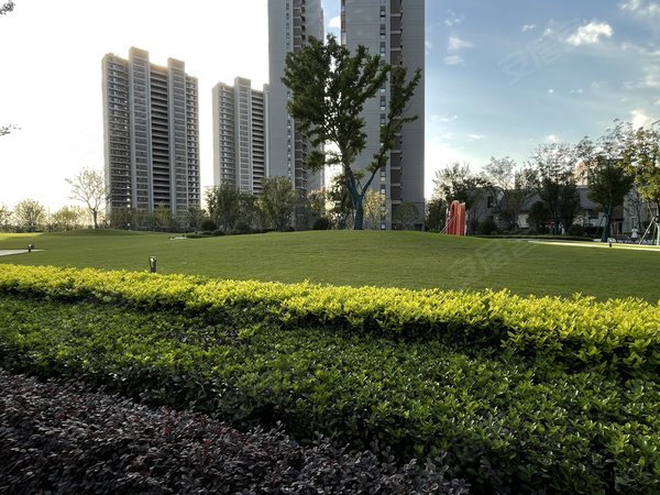 昆山玉山城南万科江湾澜庭品质万科江湾澜庭,绝美大3房,图片真实,随时