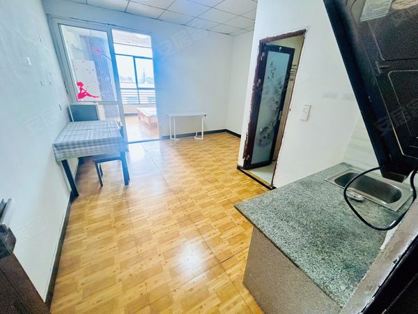 绍兴诸暨诸暨市区友谊公寓(诚信租房)一室一厅一厨一卫499起,可月付押一付一出租房源真实图片