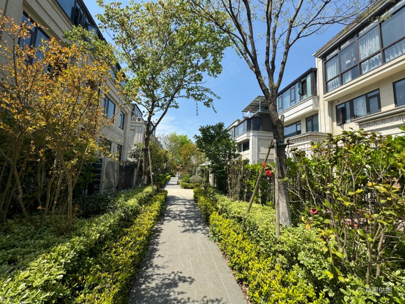 价格可谈,中海世家(别墅)二手房,640万,4室3厅,4卫,285平米-合肥安居