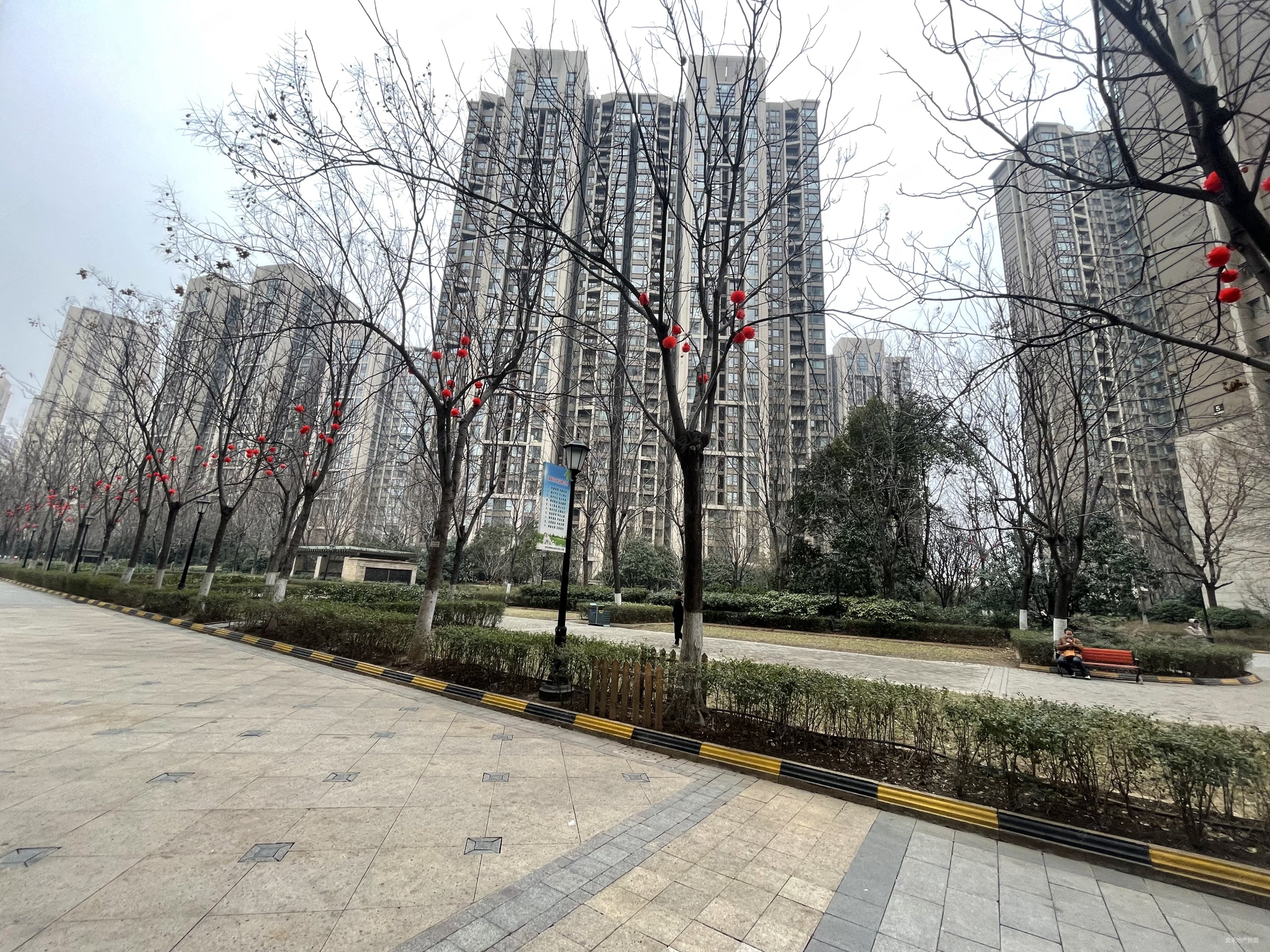 周围生活设施,升龙广场(a区)二手房,51万,2室1厅,1卫,56平米-洛阳安居