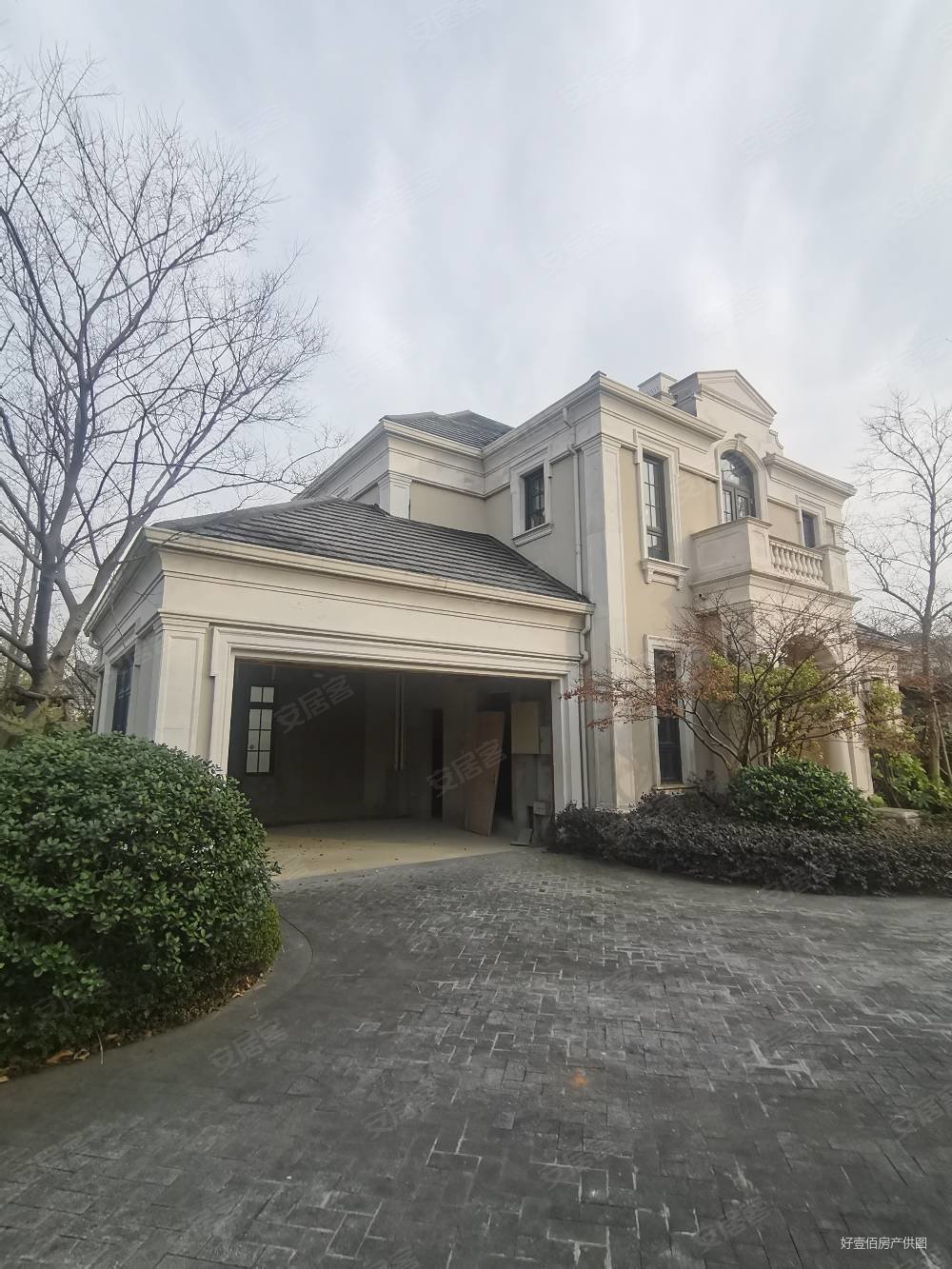 网>昆山二手房>巴城二手房>阳澄湖二手房>昆山市绿城玫瑰园(别墅)>