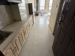 银川兴庆新一中新华东街金茂建材城旁隆鑫苑公寓出租出租房源真实图片
