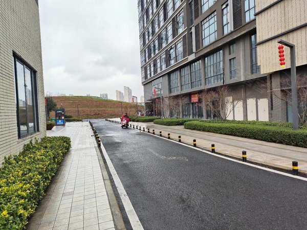 【多图】海伦广场(商住楼),望城租房,海伦广场,民用水电,楼下地铁口