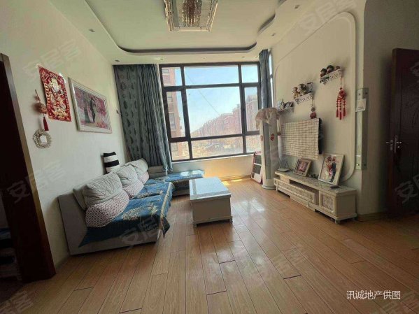 西城逸景财富商圈希尔顿酒店旁拎包入住