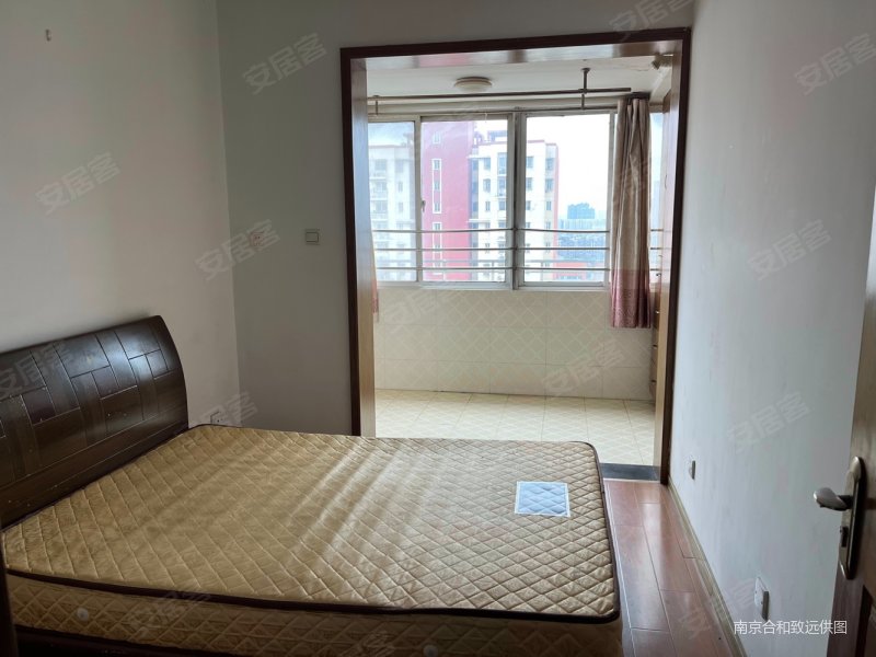 南京房产网>南京二手房>栖霞二手房>燕子矶二手房>祥和雅苑(东区)>800