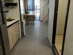 东莞莞城八达路碧桂园东江月(商住楼) 2室1厅1卫出租房源真实图片