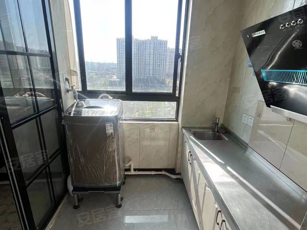 上海松江松江老城松南城华顺苑松南城华顺苑,近比亚迪有达丰班车精美