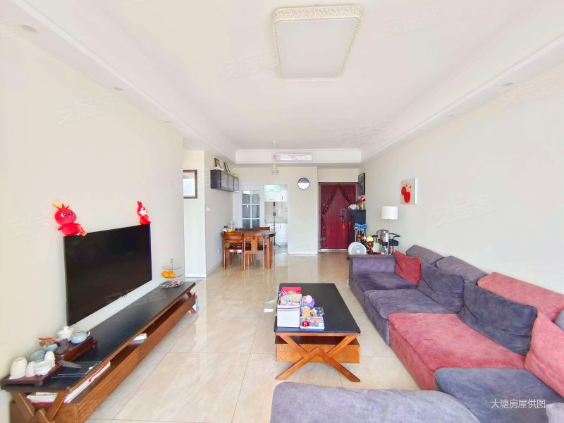 佳乐国际城二期 套三 对中庭 诚心出售哦 拎包入住