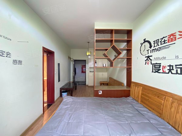 重庆九龙坡石桥铺华宇老街印象华宇老街印象 1室 电梯房 南北通透 精