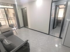 深圳宝安固戍近固戍地铁口 拎包入住 家私齐全 民水民电 可养宠物出租房源真实图片