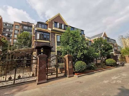 招商雍华府精装别墅 近餼号线颛桥站 s龤高速近万达 优选居家