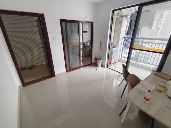 广州黄埔萝岗萝岗和苑21号线7号线水西地铁萝岗和苑小区合租 押一 非