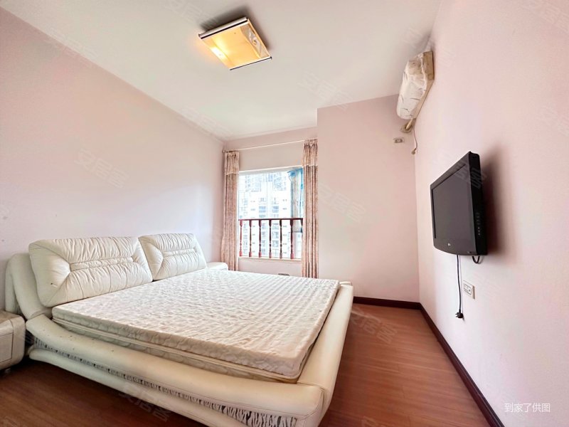 一梯一户洋房二郎轻轨环线龙湖天街环境优美,配套齐全,朵力尚美国际