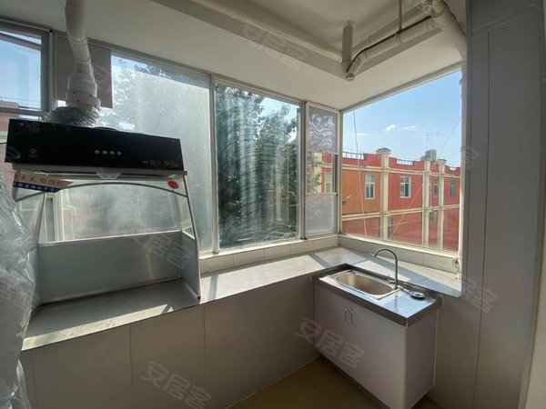 宋旗小区儿童医院大商汇周边润城学校理想小镇万达附近