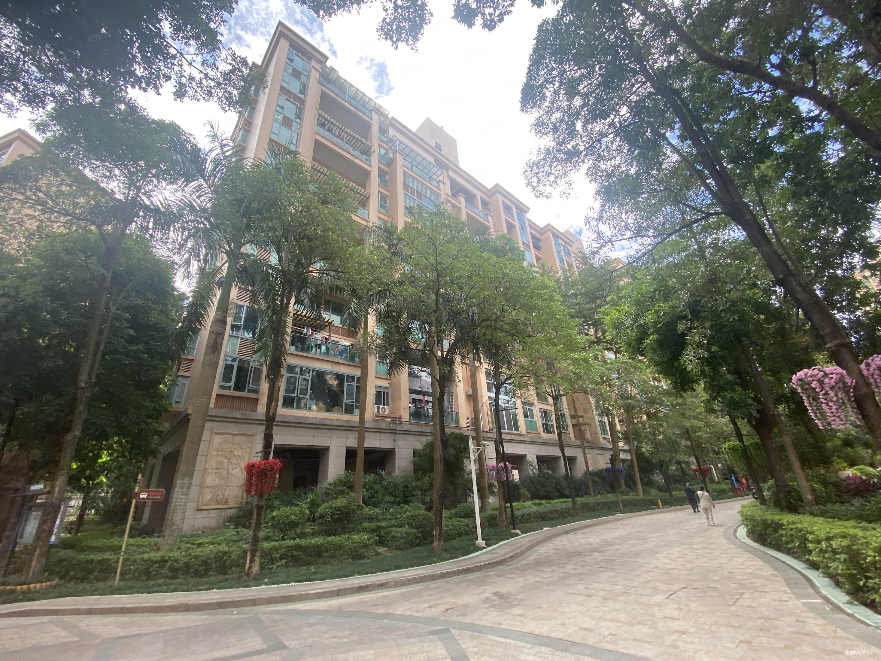 深圳房产网>深圳二手房>龙岗二手房>龙岗中心城二手房>公园大地>