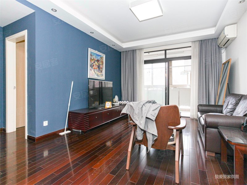 静安晶华园 双卫 购物方便 带电梯 近医院 满五   临地铁