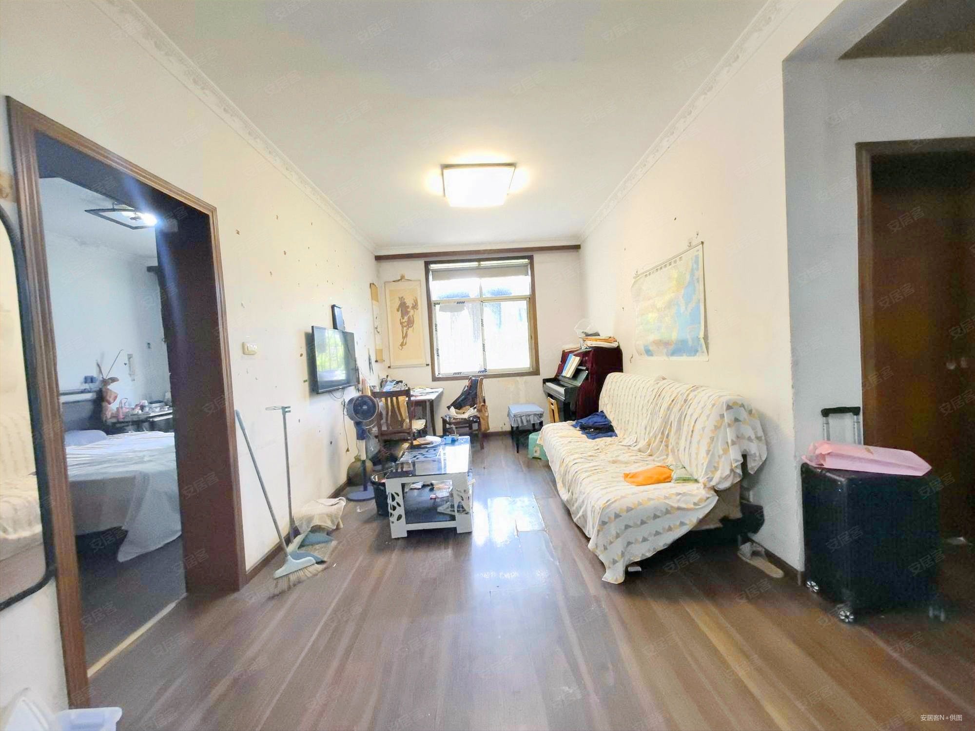 青山区29街坊2室2厅1卫72㎡南北58万