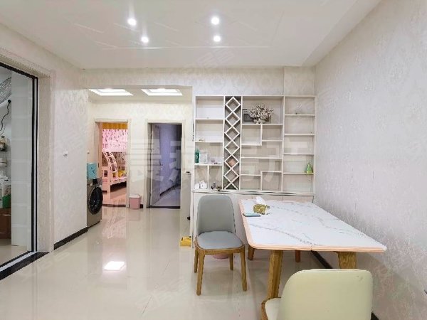 徐州沛县九龙城新城嘉苑C区新城佳苑六千套精装三室有暖气紧邻北实小保安学校铝厂出租房源真实图片