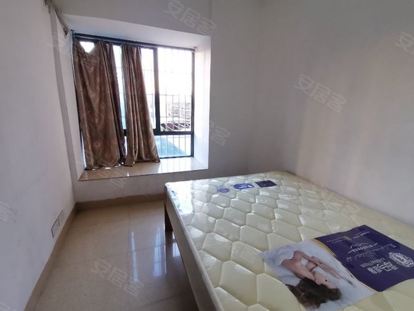 湛江赤坎世贸嘉信大厦嘉信大厦 3房2厅 1600元 性价比高 看房方便出租