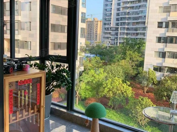 【多图】马六龙苑新村,横岗租房,毕业应届生限时特惠,精装修带阳台