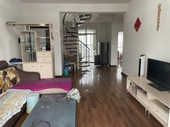 绵阳涪城七星楼三里桥近玉泉小区多层4室,户型好,家具家电齐全,环境好出租房源真实图片