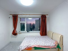 四平铁西九州押一付一800，师院附近，大禹加州湾电梯一居室有取暖空调出租房源真实图片