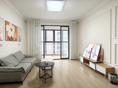 桂林临桂一院两馆吾悦商圈汇荣桂林桂林精装两房 家电齐全拎包入住 出行购物方便出租房源真实图片