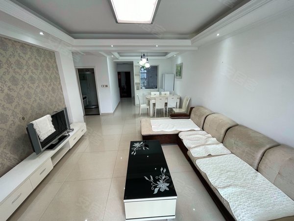 杭州临安临安城区金城华府滨湖天地农林大旁 金城华府三房两卫自住