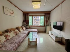 德阳旌阳城北城北嘉美三期多层三楼全装修拧包入住有钥匙！出租房源真实图片