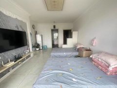 呼伦贝尔海拉尔河西区医院金砂水岸电梯4楼2室2500元月4个月起租4张床出租房源真实图片