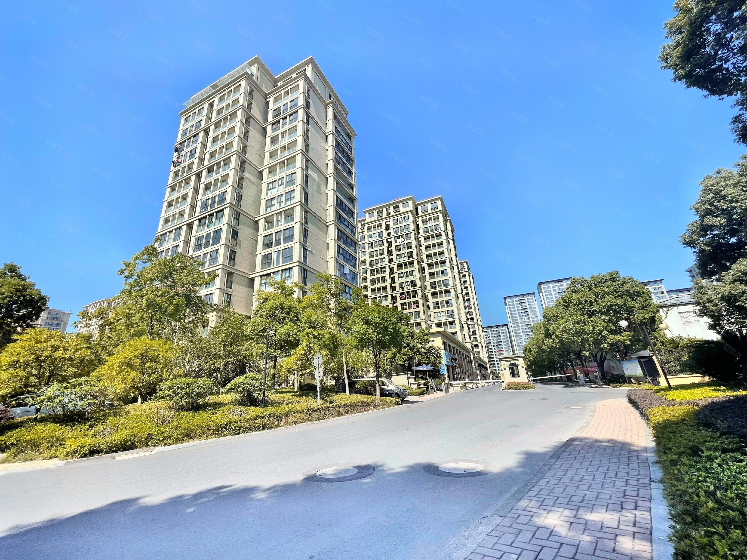 富阳东洲逸江湾电梯房100平满二 好楼层148万,逸城(公寓住宅)二手房