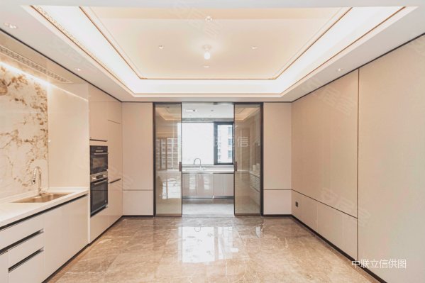 1200买东二环豪宅天花板无可挑剔的户型全屋都可欣赏美景