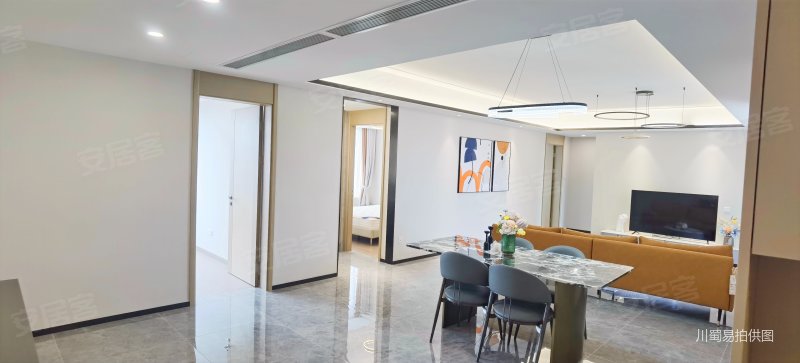 凯莱帝景花园3室2厅2卫160㎡南北185万