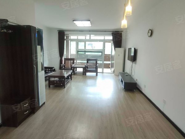 北京海淀西二旗领秀新硅谷ab区领秀新硅谷小区 两居室两卫 押一付一