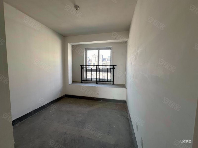 维维紫悦台复式洋房可改成6室2卫210万价格可谈哦