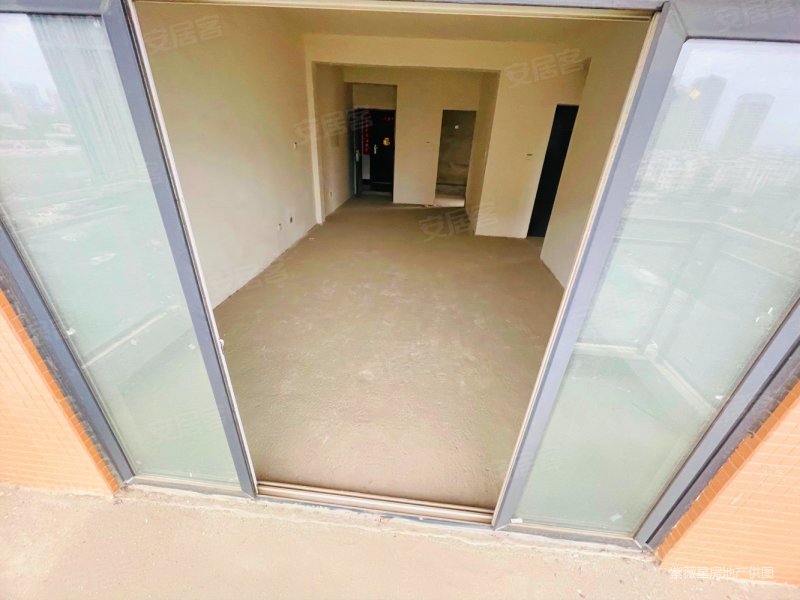 成都房产网>成都二手房>青白江二手房>凤凰新城二手房>宏瑞阳光郦城>