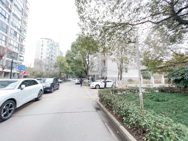 【多图】源城锦苑,三林租房,6号线 灵岩南路200米 板式户型 南北通透