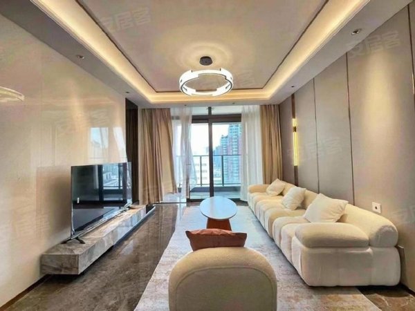 上海杨浦新江湾城戎辉苑店长!