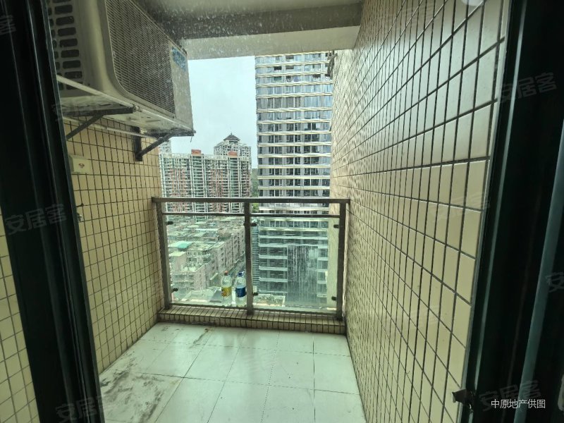 新银座高层四房 新出房源 三面采光 罗湖口岸双地铁,新银座华庭二手房